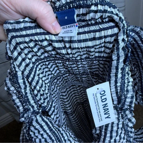 Gingham Checkered Dress - Picture 3 of 4